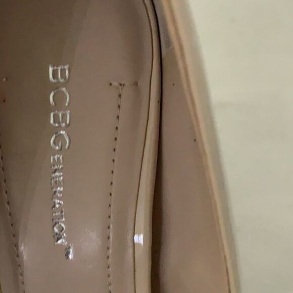 BCBGeneration‎ PATIENT LEATHER PUMPS SIZE 8B - Picture 6 of 6